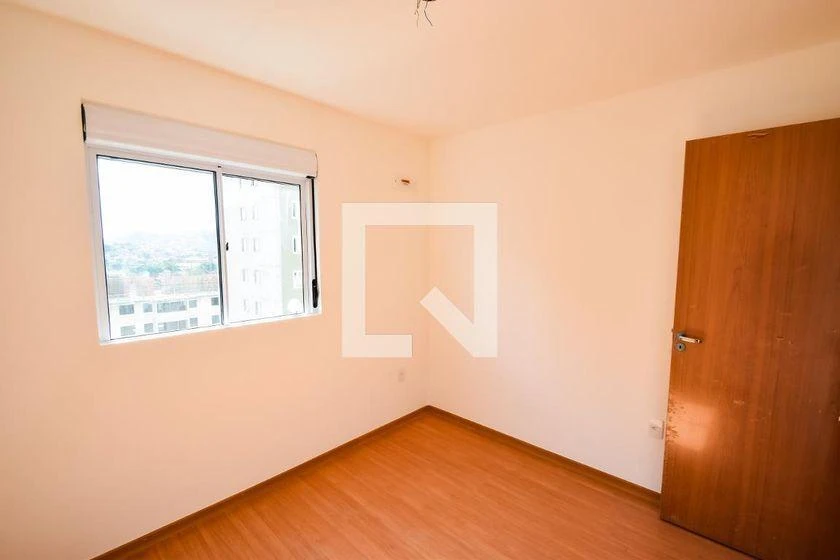 2-bedroom apartment in a building with a pool — photo 38