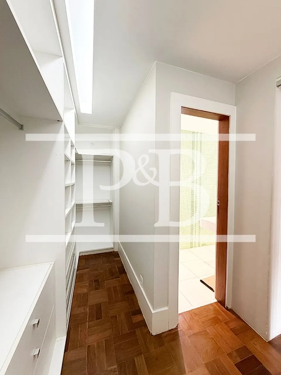 Apartamento com 4 quartos e escritório — photo 12