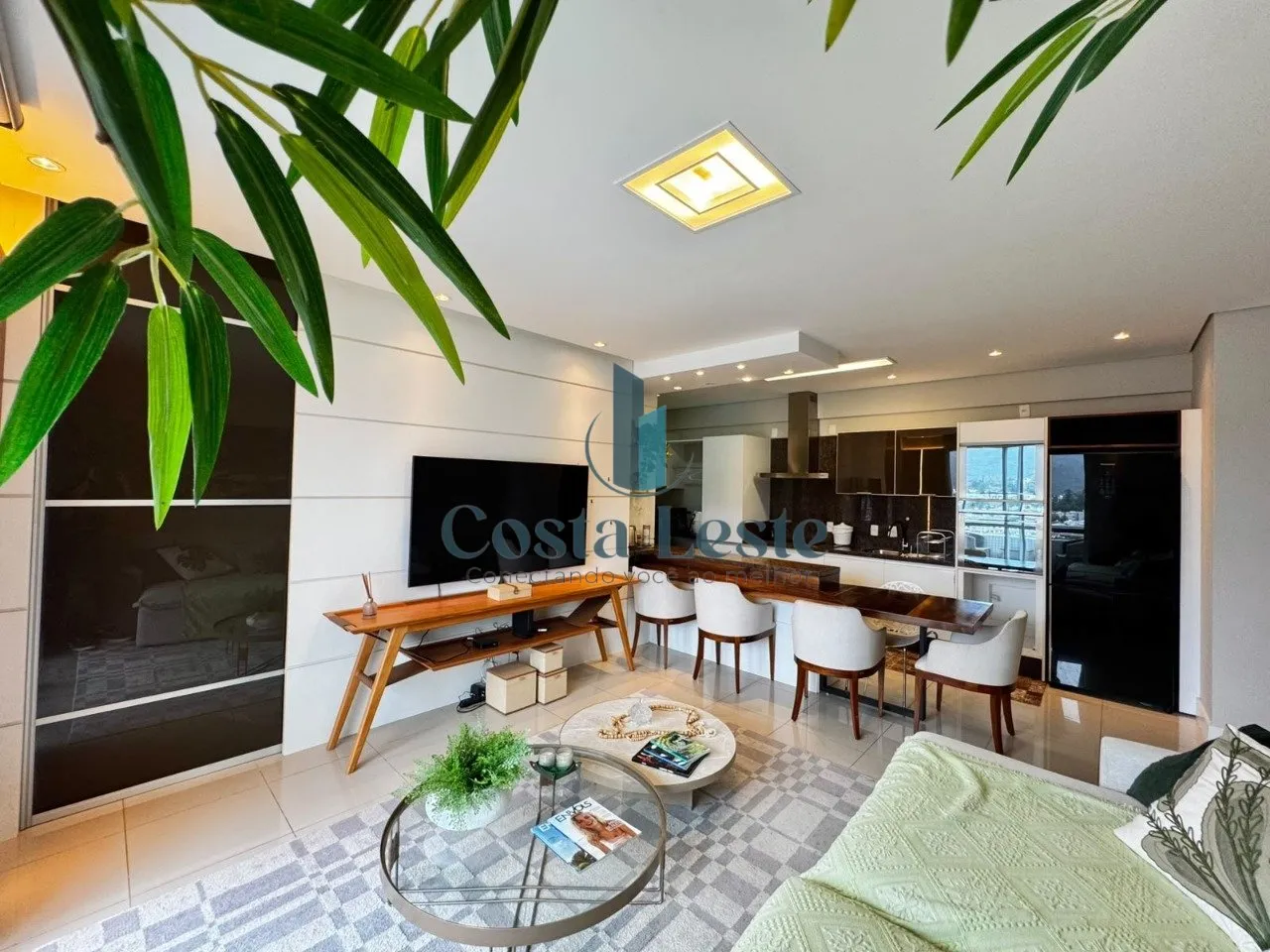 2-bedroom apartment in a building with a sauna — photo 18