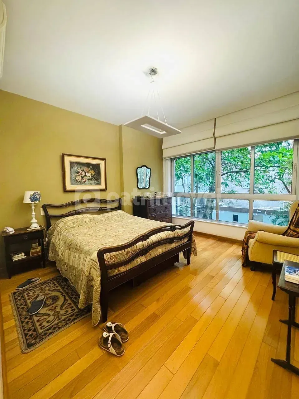Furnished 4-bedroom apartment with home office — photo 3