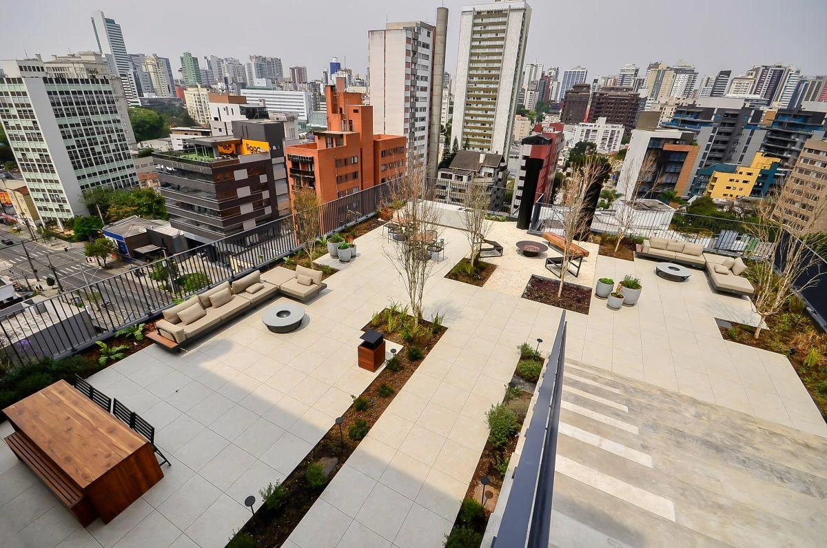 Furnished 1-bedroom apartment with balcony and grill — photo 43