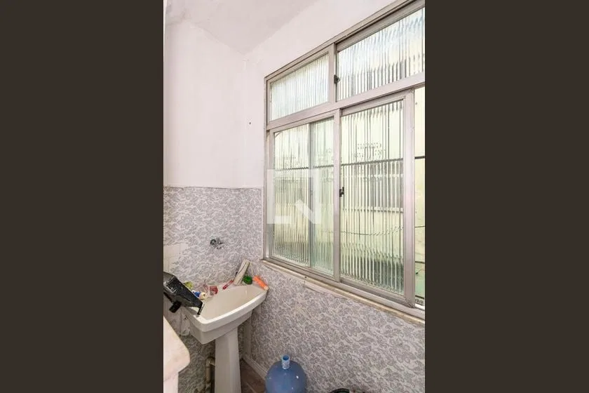 Apartamento de 1 quarto com cozinha separada e 46 m² — photo 23