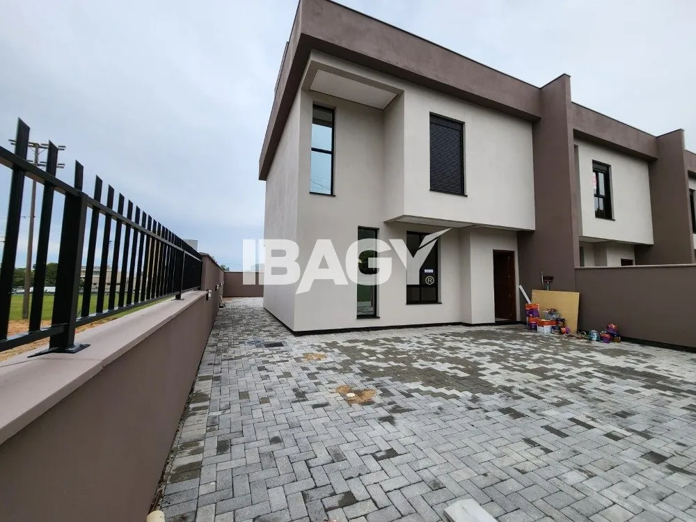 House with 3 bedrooms and an open-plan gas kitchen — photo 15
