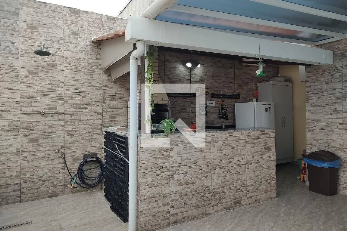 Glass-enclosed balcony in a 3-bedroom apartment, 155 m² — photo 85