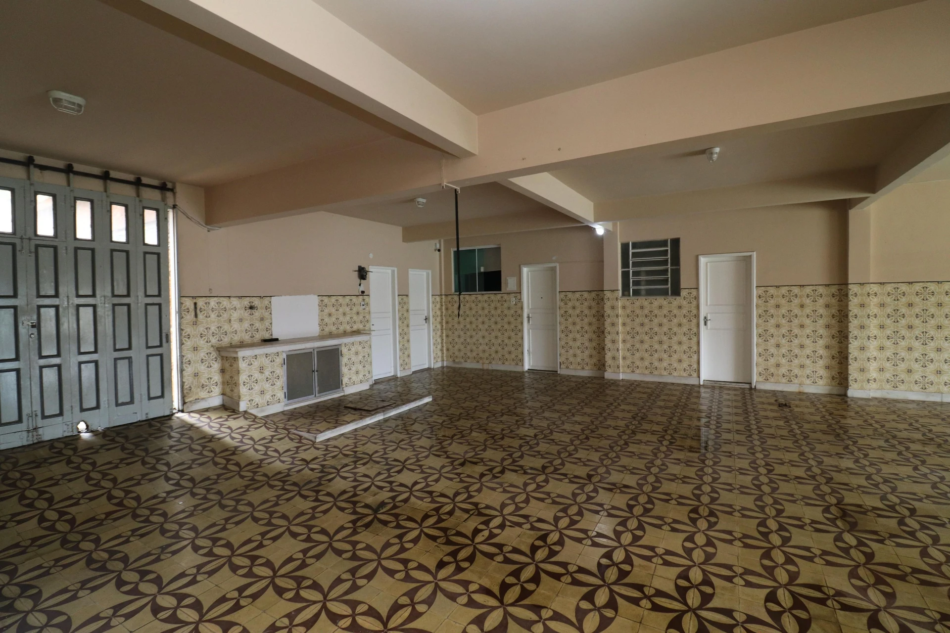 10-bedroom house with a bathtub in Rio de Janeiro — photo 120