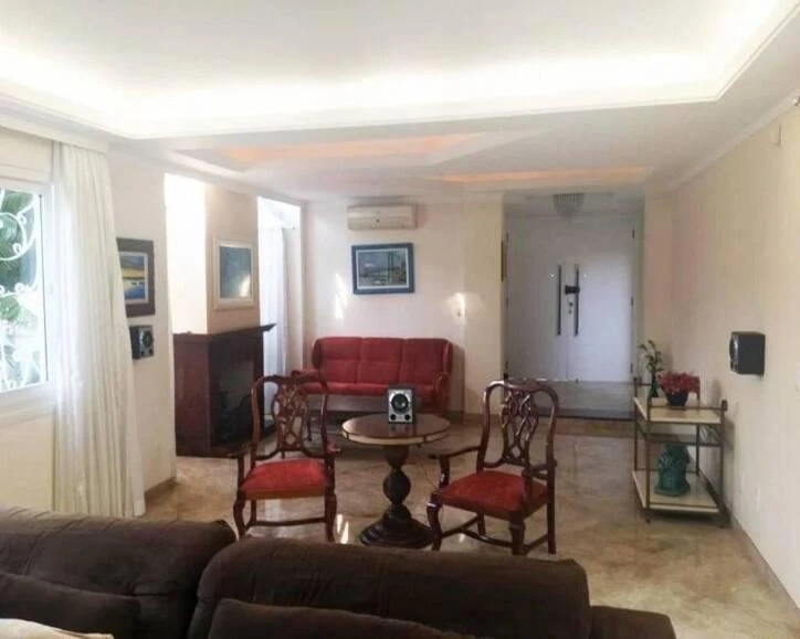 Washing machine in a 5-bedroom house, 420 m² — photo 19
