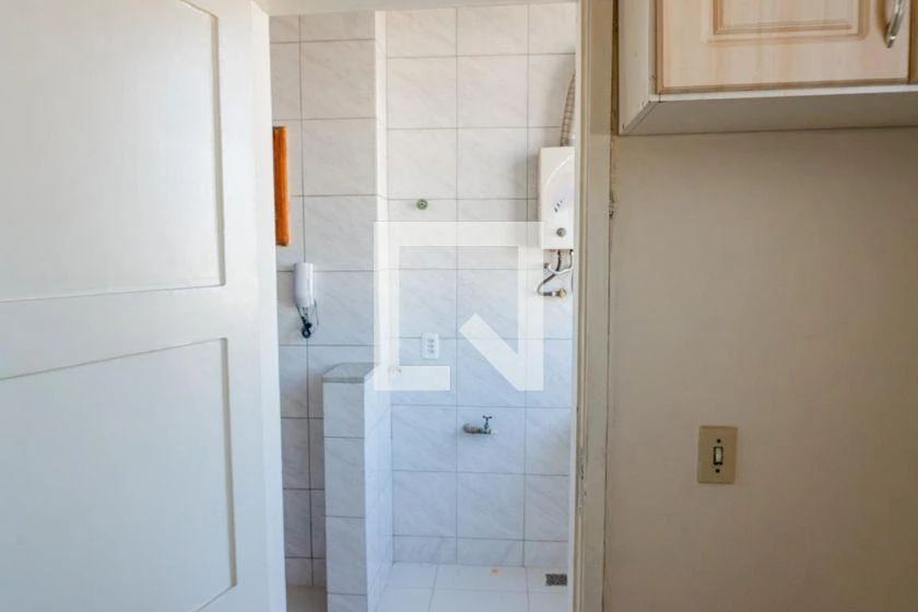 2-bedroom apartment with a mountain view in Rio de Janeiro — photo 20