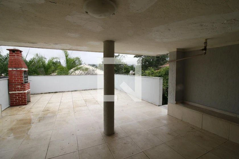 Condominium house with a balcony and private garden — photo 50