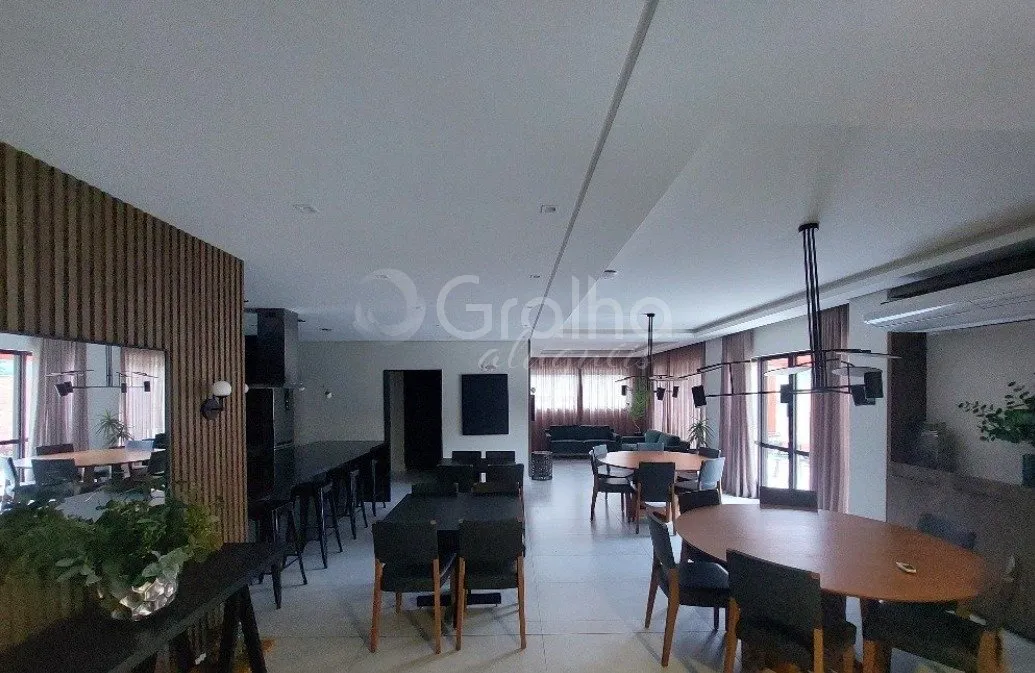 Меблированная студия с кухней открытой планировки, 73 м² — photo 22