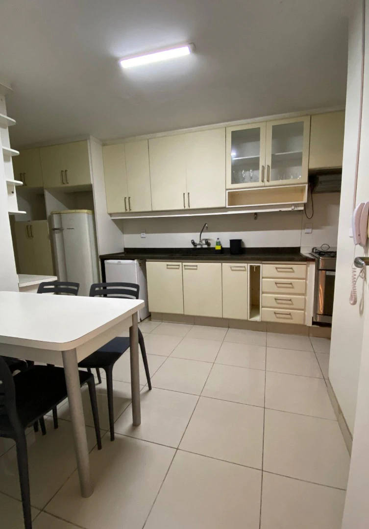 Furnished apartment with 4 bedrooms, 4 baths and 2 parking spaces — photo 9