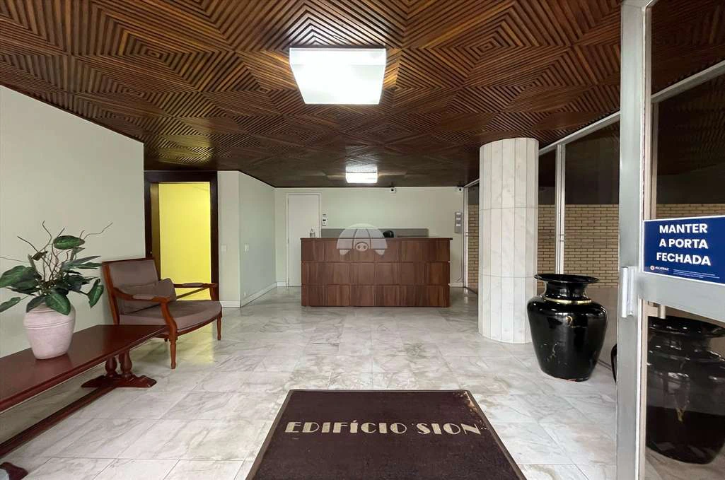 283 m² apartment with 3 bedrooms and 2 covered parking — photo 4