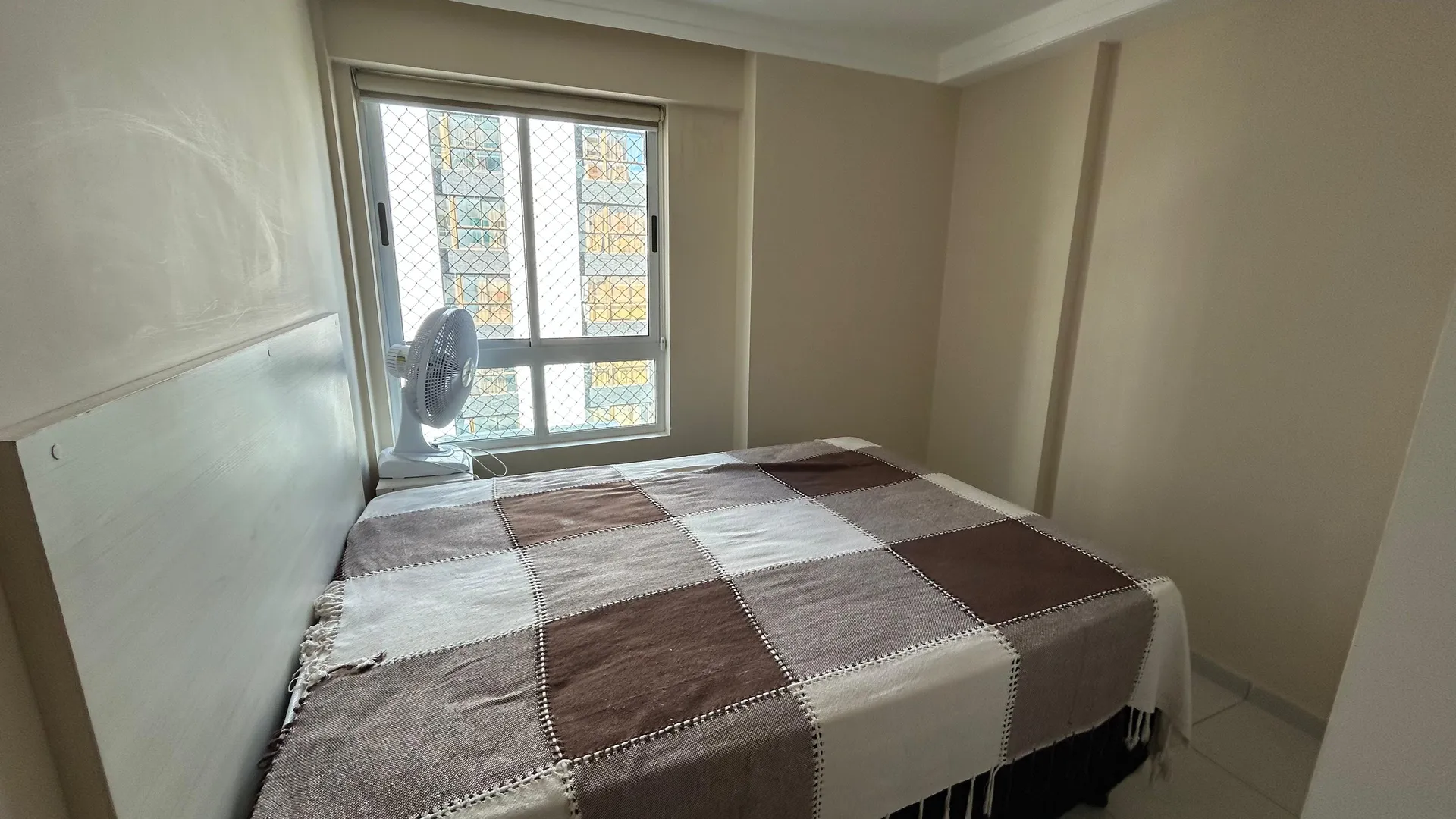 3-bedroom rental apartment with a private suite — photo 7