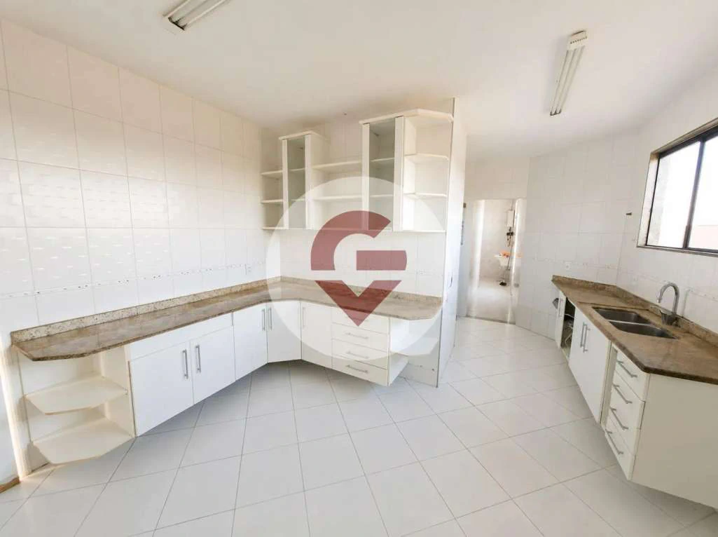 Пентхаус 383 м² з 3 спальнями та 1 ванною в спальні — photo 2