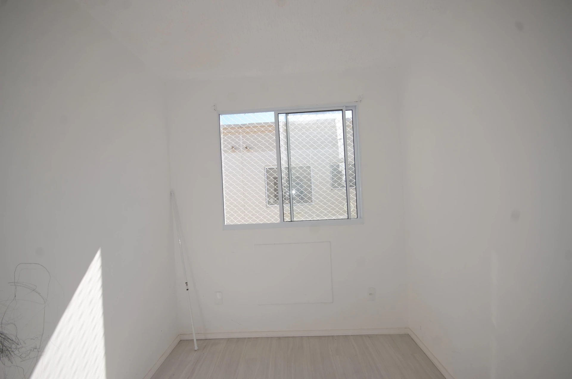 2-bedroom apartment with a private garden — photo 25