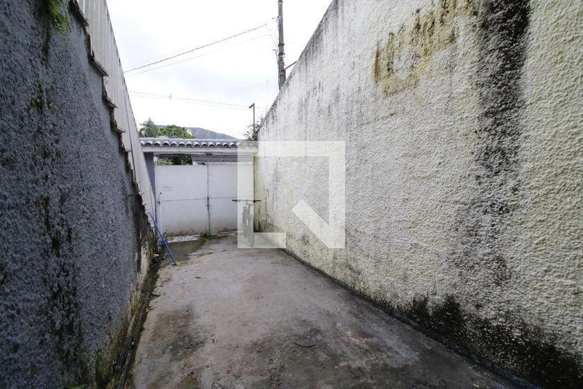 2-bedroom house, 1 with its own bathroom, 490 m² — photo 16