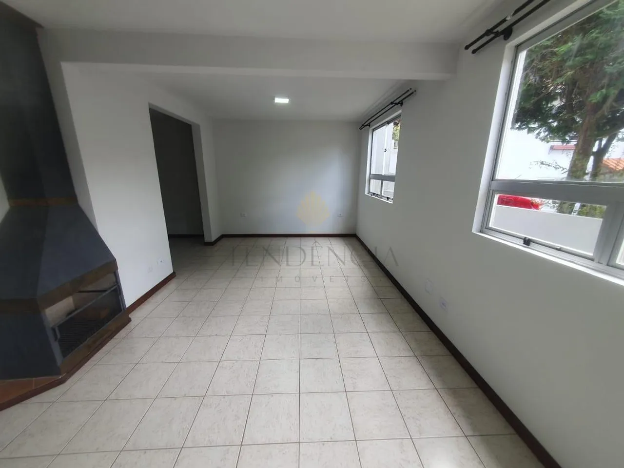 Duplex house with 3 bedrooms and 2 parking spots — photo 2