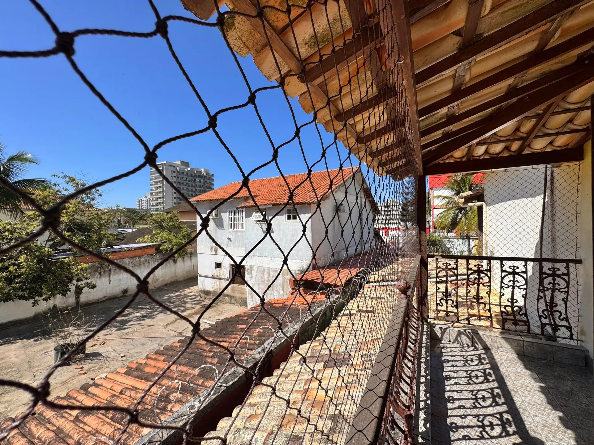 Casa amueblada con aire acondicionado, 4 dormitorios y 3 baños — photo 5