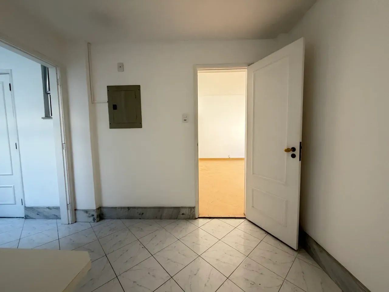 132 m² apartment with 3 bedrooms and 1 parking space — photo 26