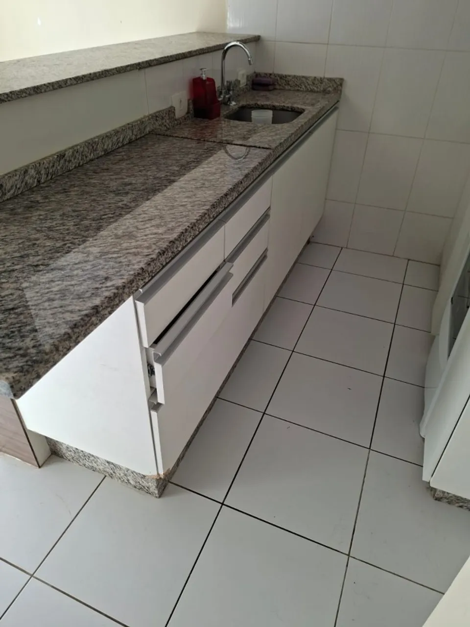 1-bedroom apartment with 1 bathroom and 1 parking spot — photo 12