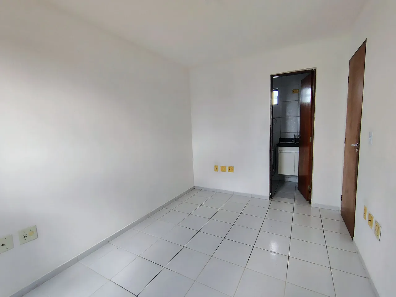 2-bedroom apartment in a building with a pool — photo 10