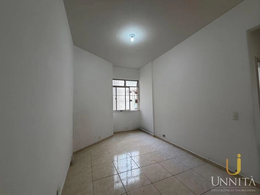 Apartamento de 2 quartos em condomínio com piscina — photo 6