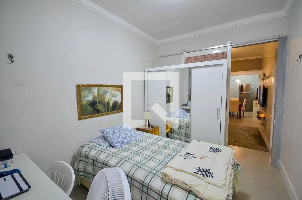 100 m² apartment with a home office and a washing machine — photo 19