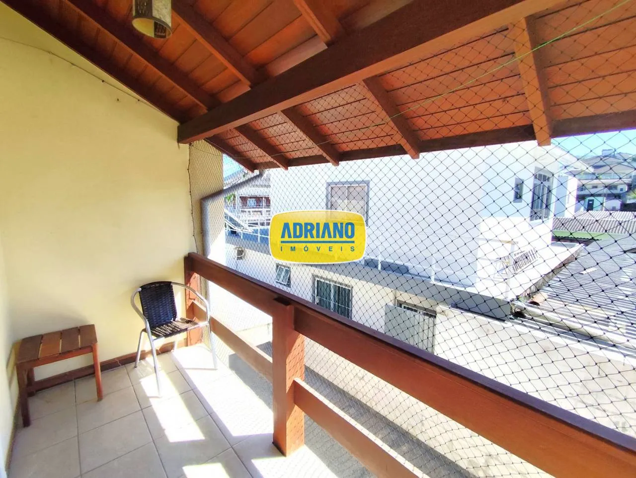Furnished 1-bedroom apartment with 60 m² and laundry area — photo 13