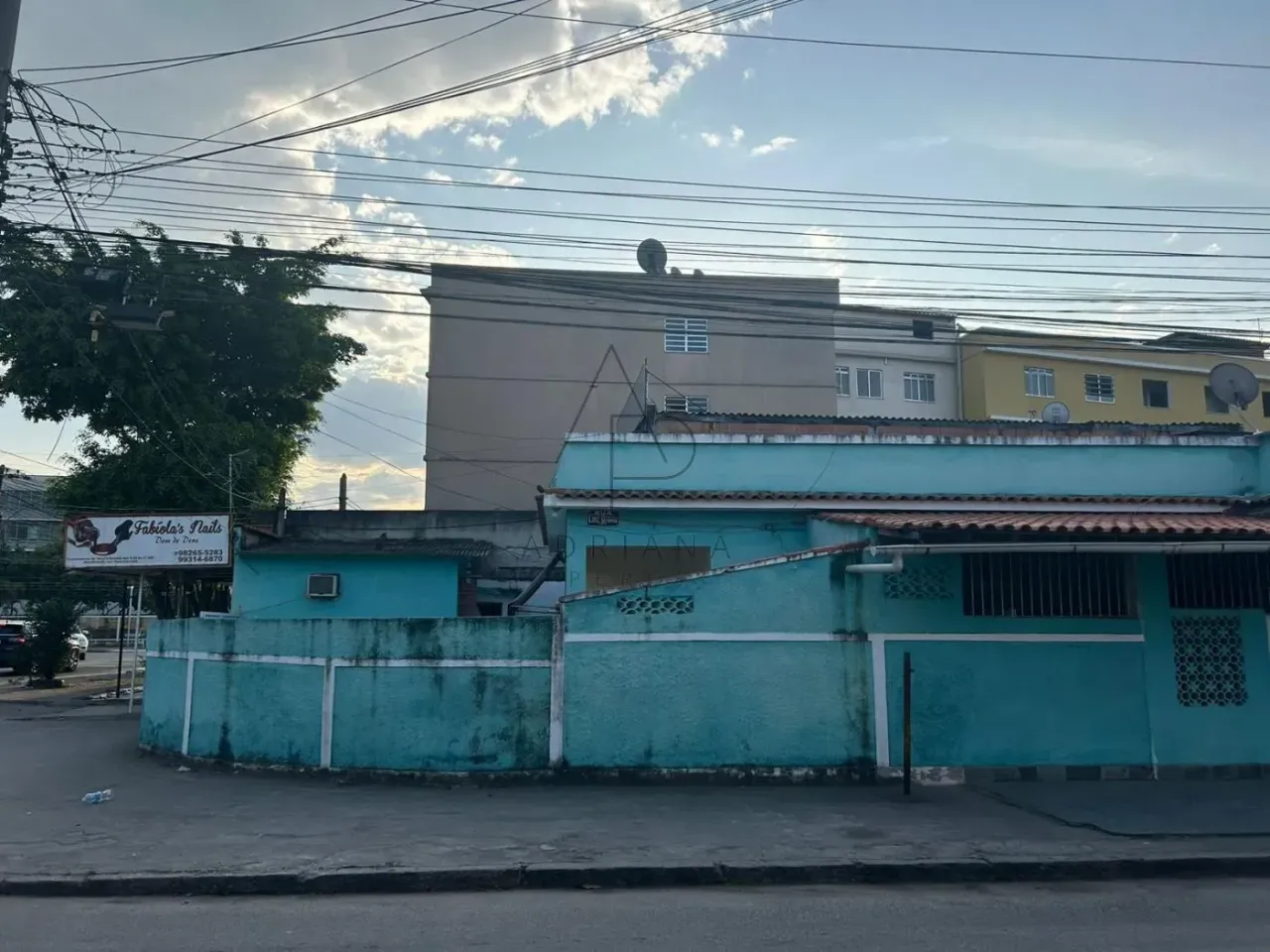 House with 3 bedrooms, 5 bathrooms and 3 parking spaces — photo 14