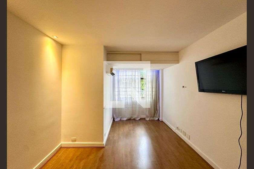 Furnished apartment with gas open-plan kitchen and 3 bedrooms — photo 17
