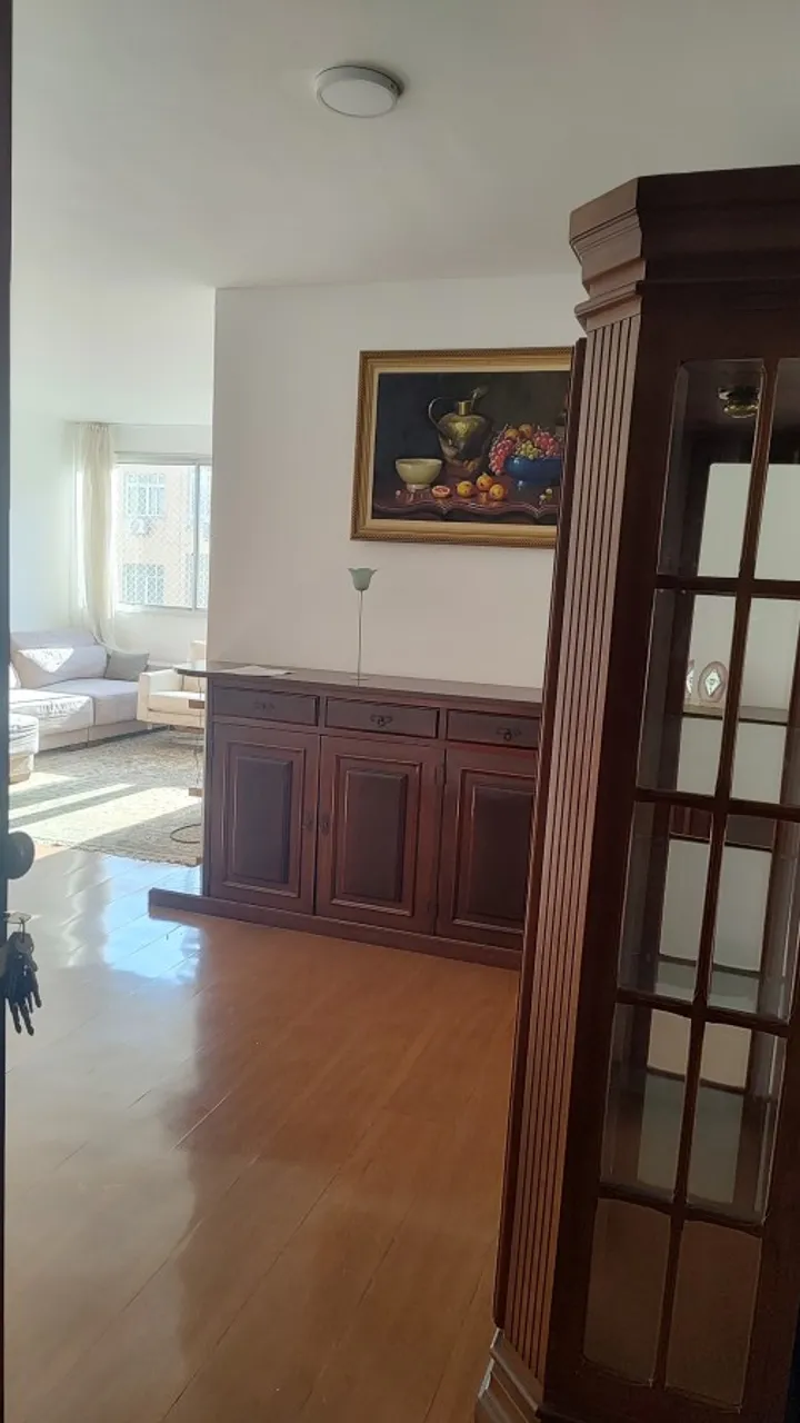 3-bedroom rental apartment with enclosed glass balcony — photo 15