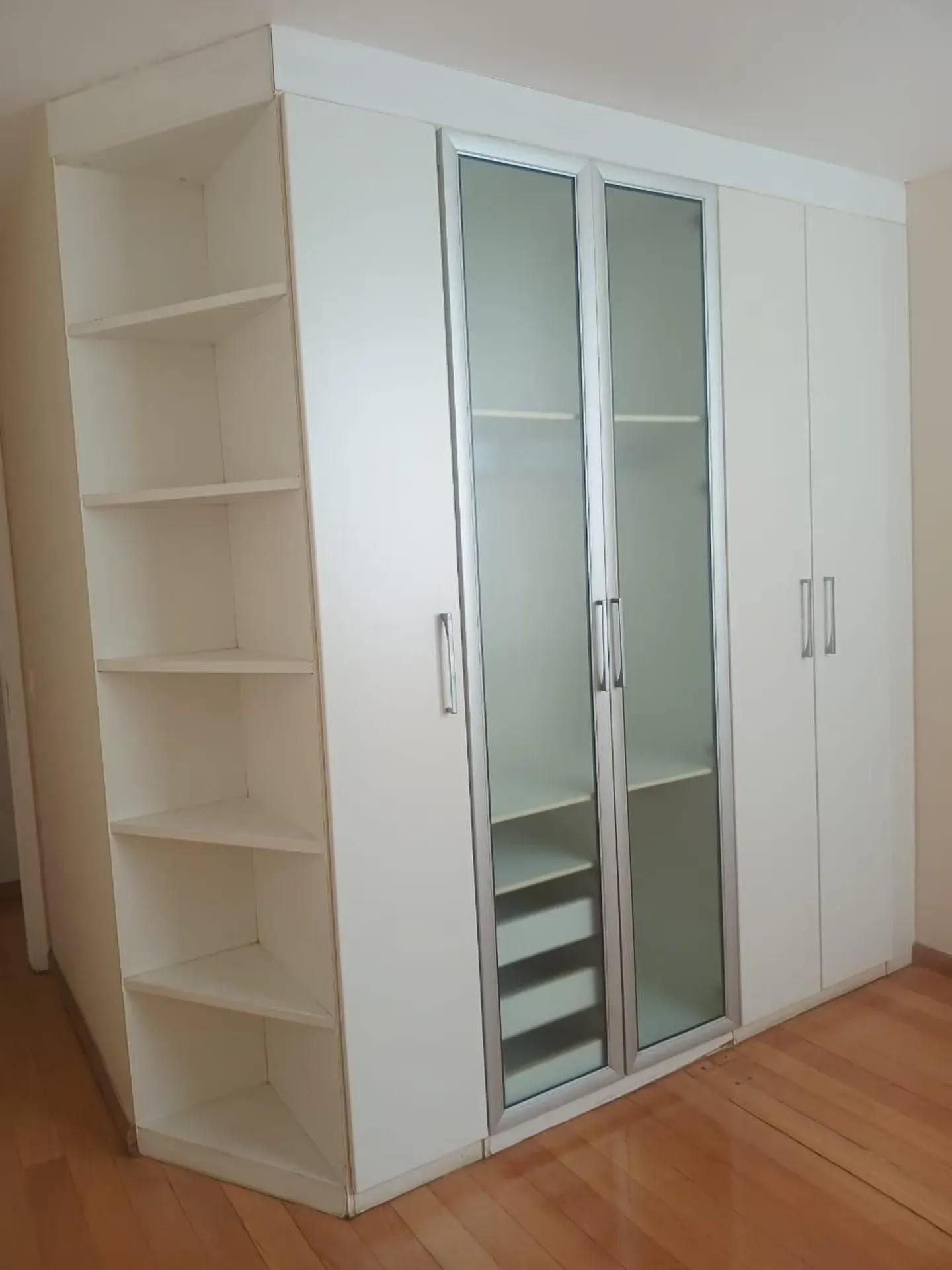Apartamento de 3 quartos em condomínio com sauna — photo 13