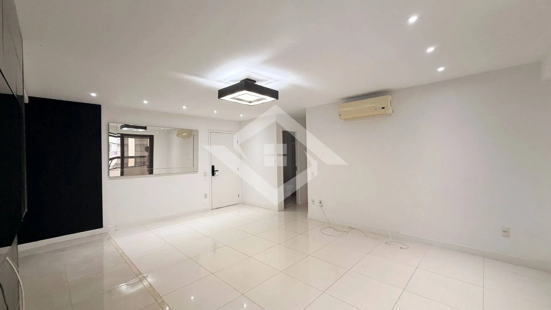 3-bedroom apartment in a building with a sauna — photo 9