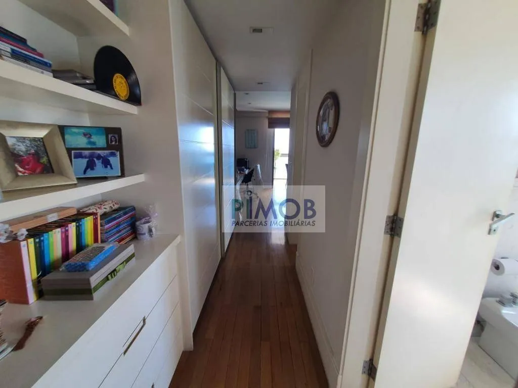 Furnished 260 m² apartment on the 23rd floor with 3 spots — photo 54