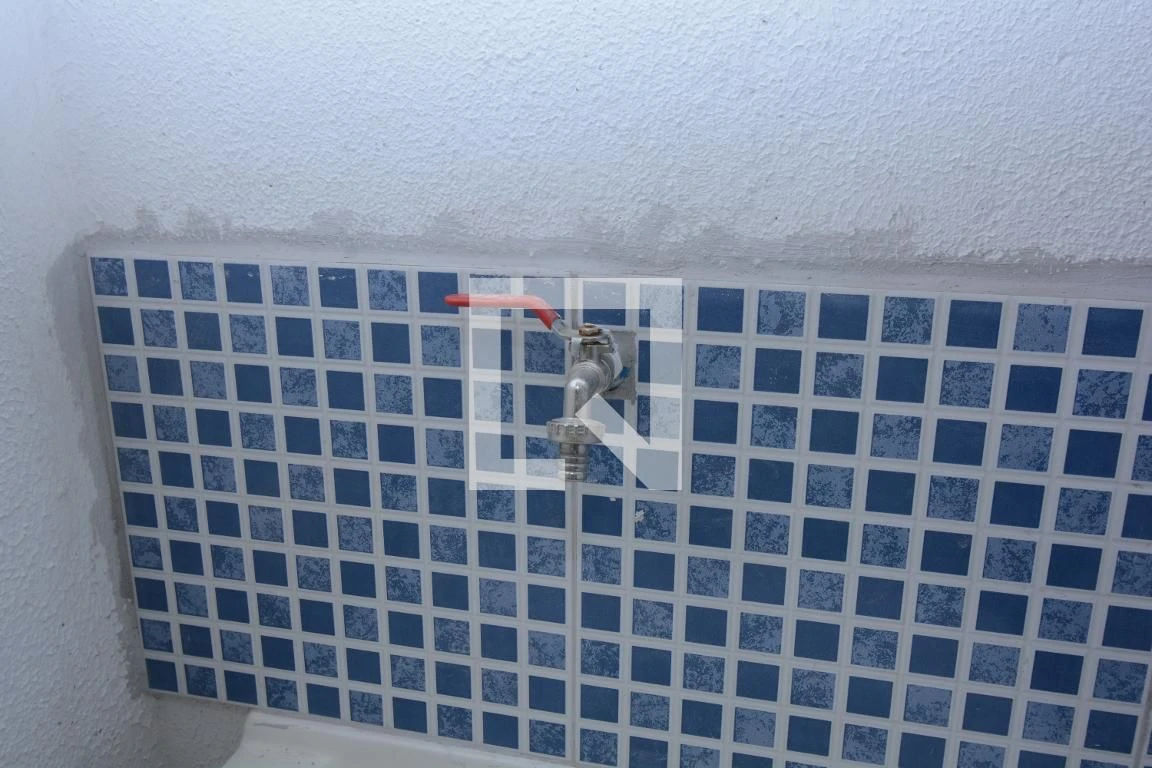 Casa sem mobília com 2 quartos, 1 banheiro e vaga — photo 24