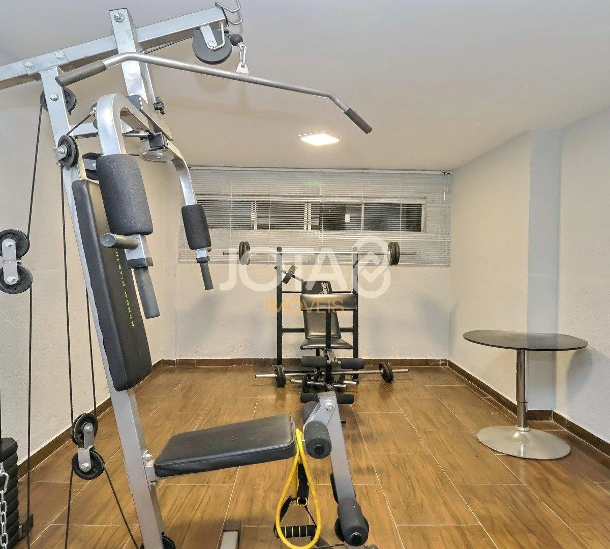House with 3 en-suites, 400 m², plus a home office desk — photo 8