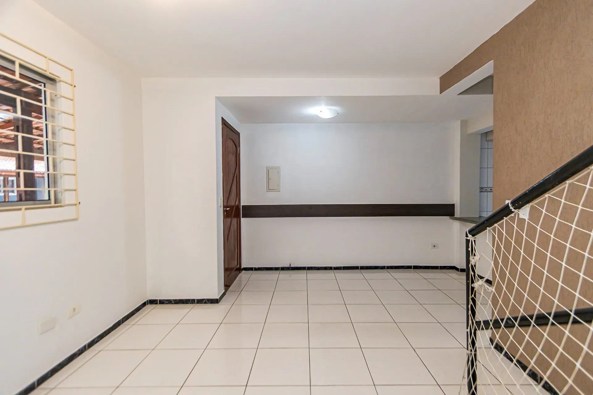 3-bedroom house with a grill on the balcony — photo 19