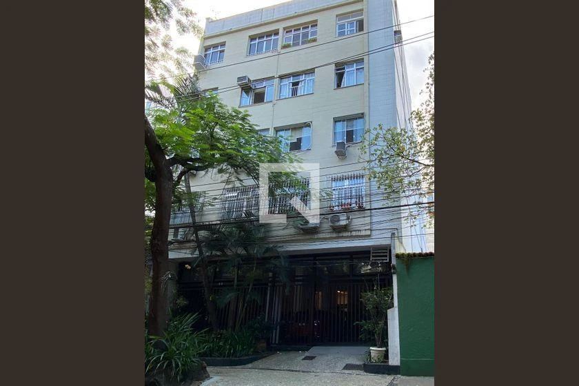 Квартира 48 м² з пральною машиною та робочим місцем — photo 20
