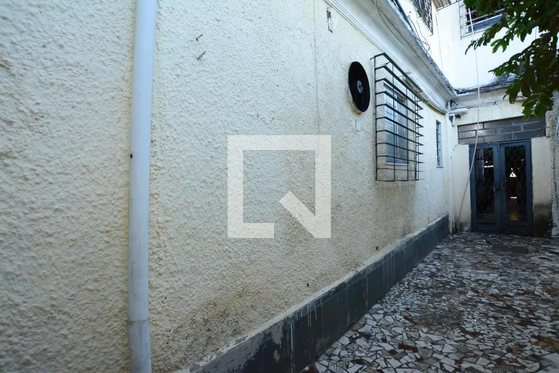 Casa amueblada con 4 dormitorios y jardín privado — photo 33