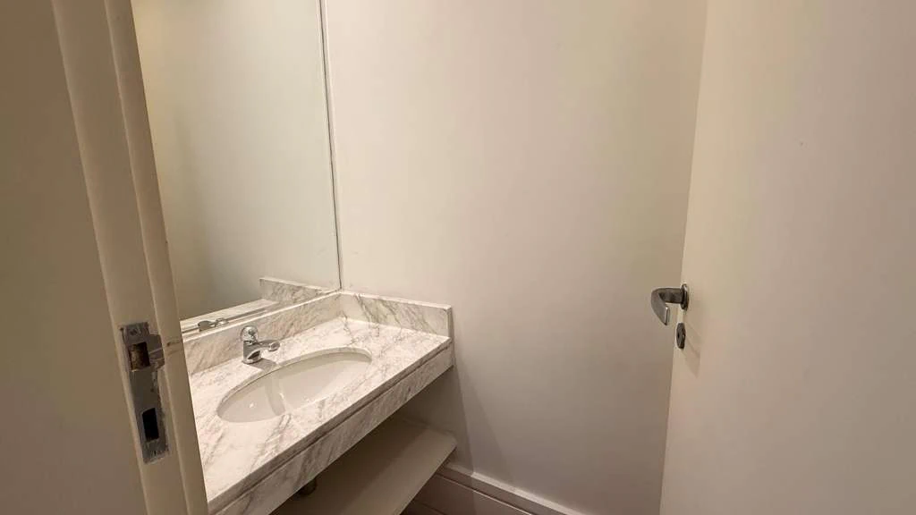 Apartment with 3 en-suites and 5 bathrooms, 149 m² — photo 7