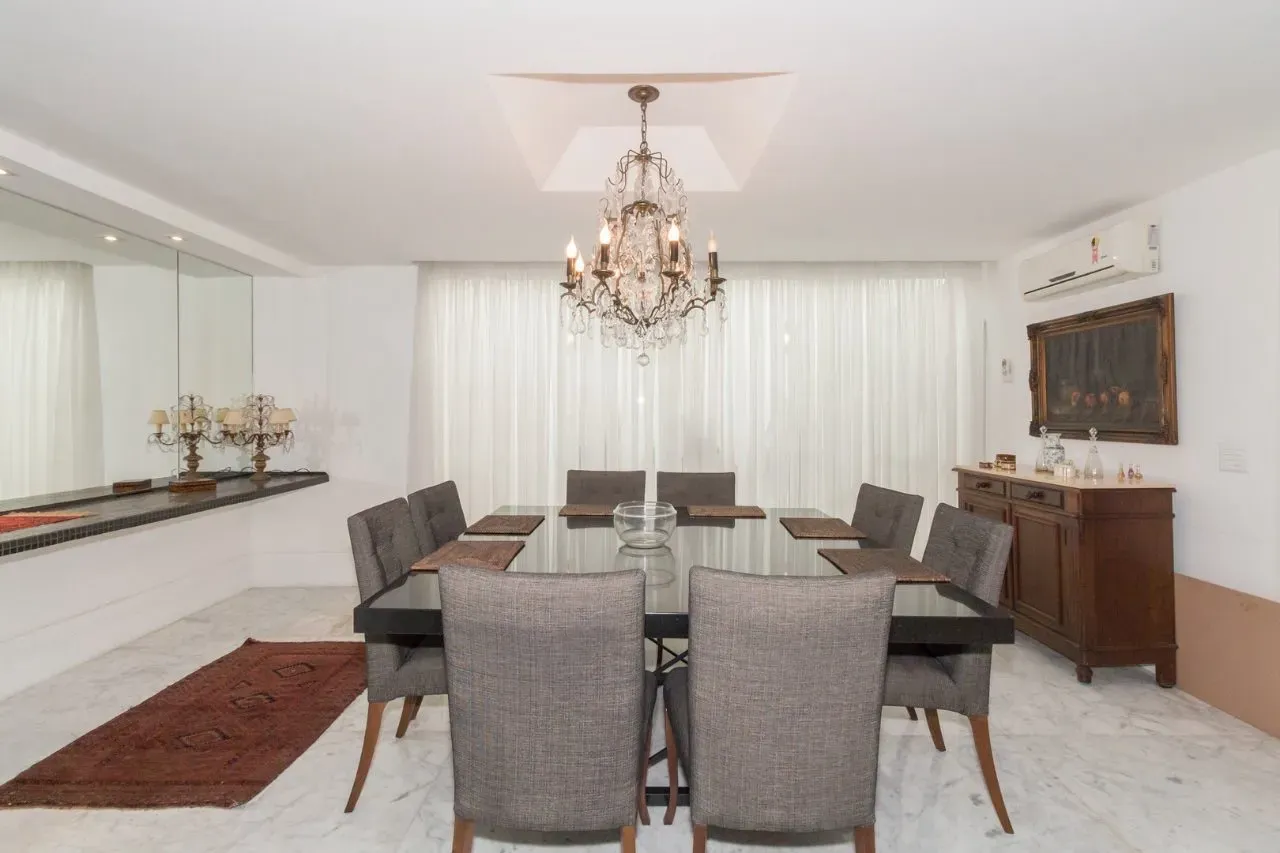 Furnished house with 5 bedrooms and 5 bathrooms — photo 14