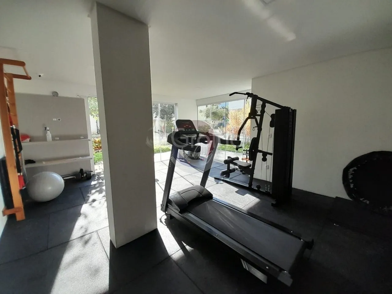3-bedroom apartment with a home office — photo 39