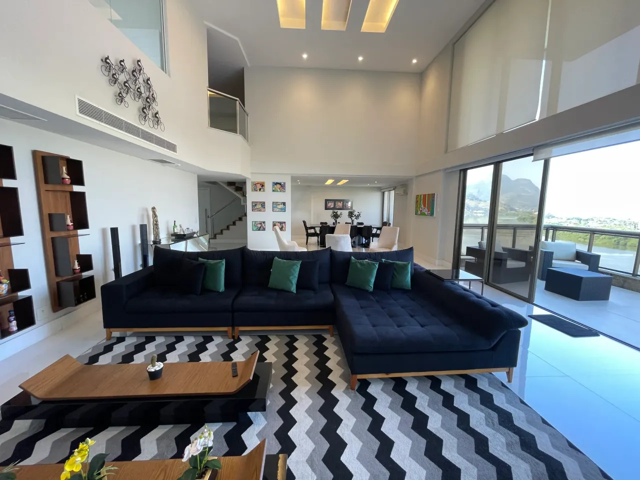 Apartamento de 4 dormitorios con balcón acristalado y 267 m² — photo 6
