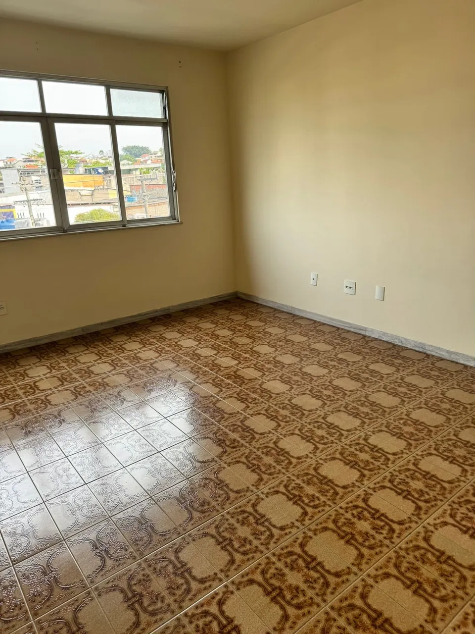 Rental apartment with 3 bedrooms and a balcony — photo 6