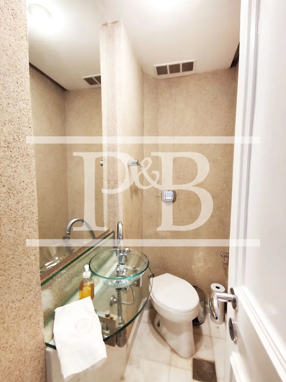 Apartamento com 3 dormitórios e 215 m² com 3 vagas — photo 10