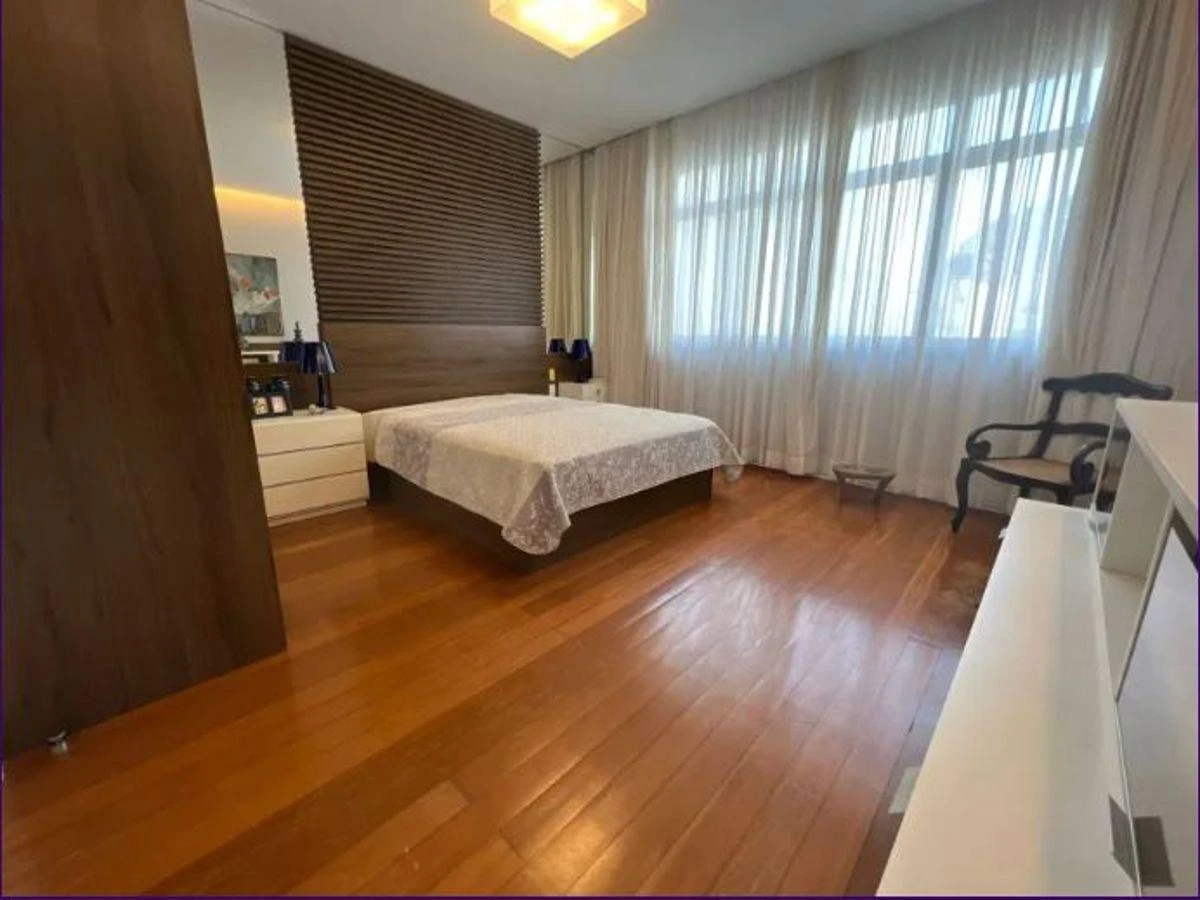 Furnished 400 m² apartment with 4 bedrooms and a terrace — photo 3