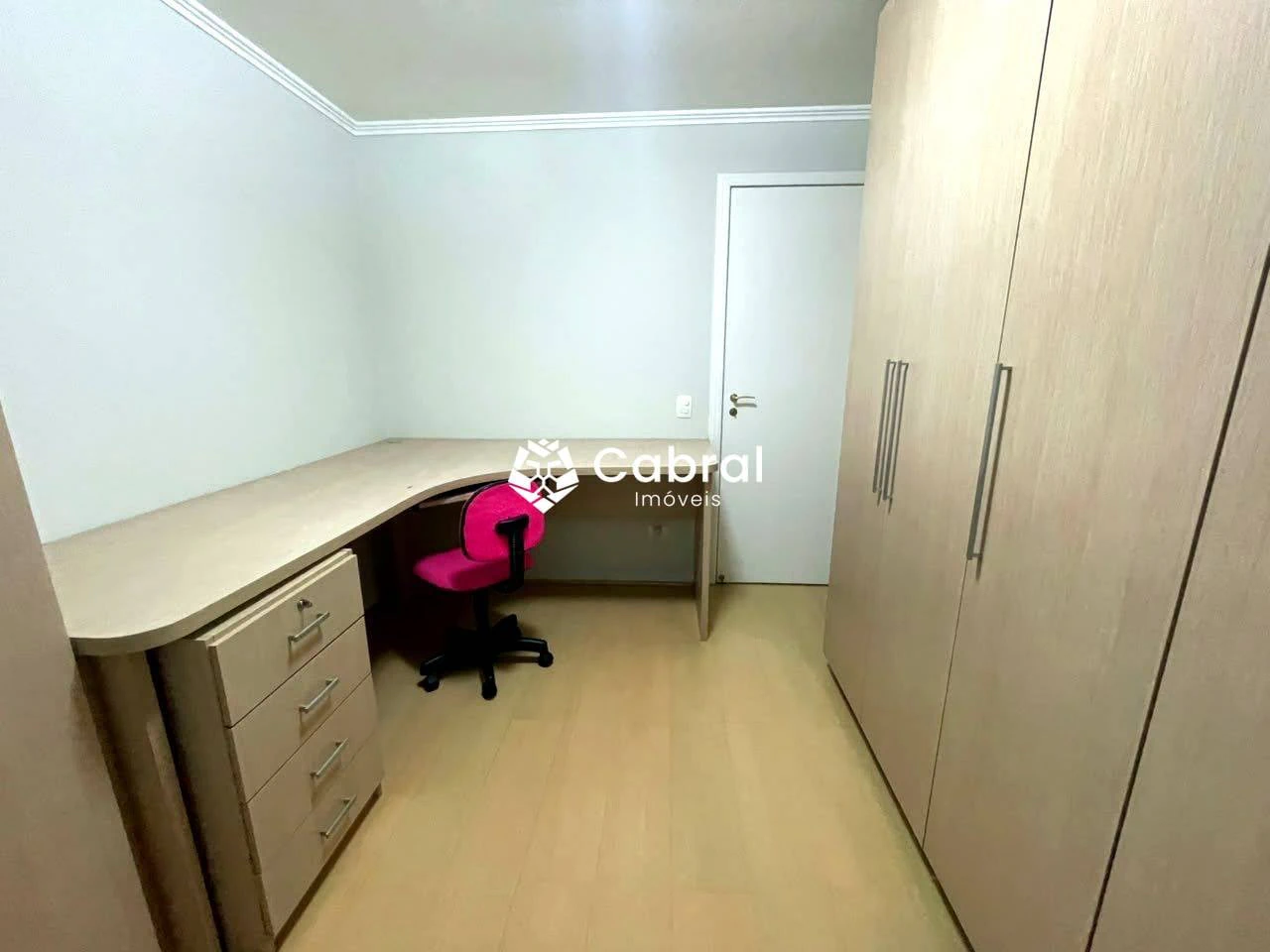 3-bedroom apartment with one en-suite bathroom — photo 8