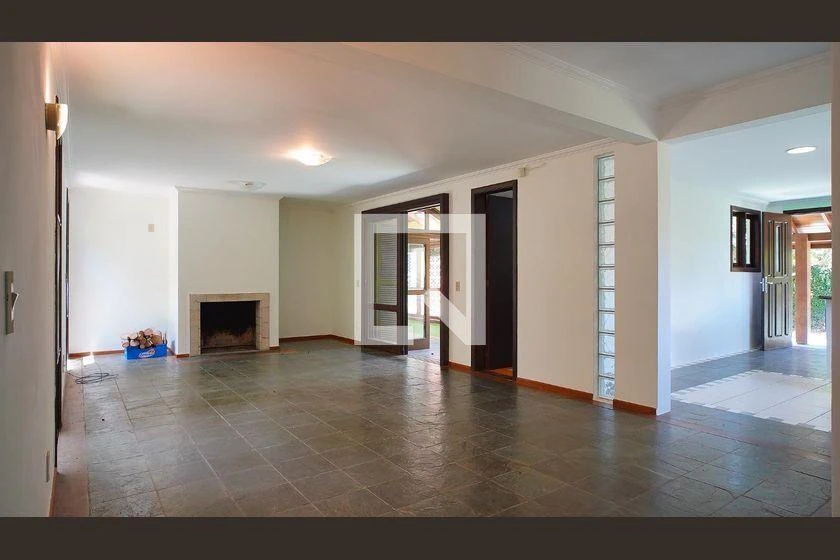 House, 735 m², with floor-to-ceiling windows — photo 28