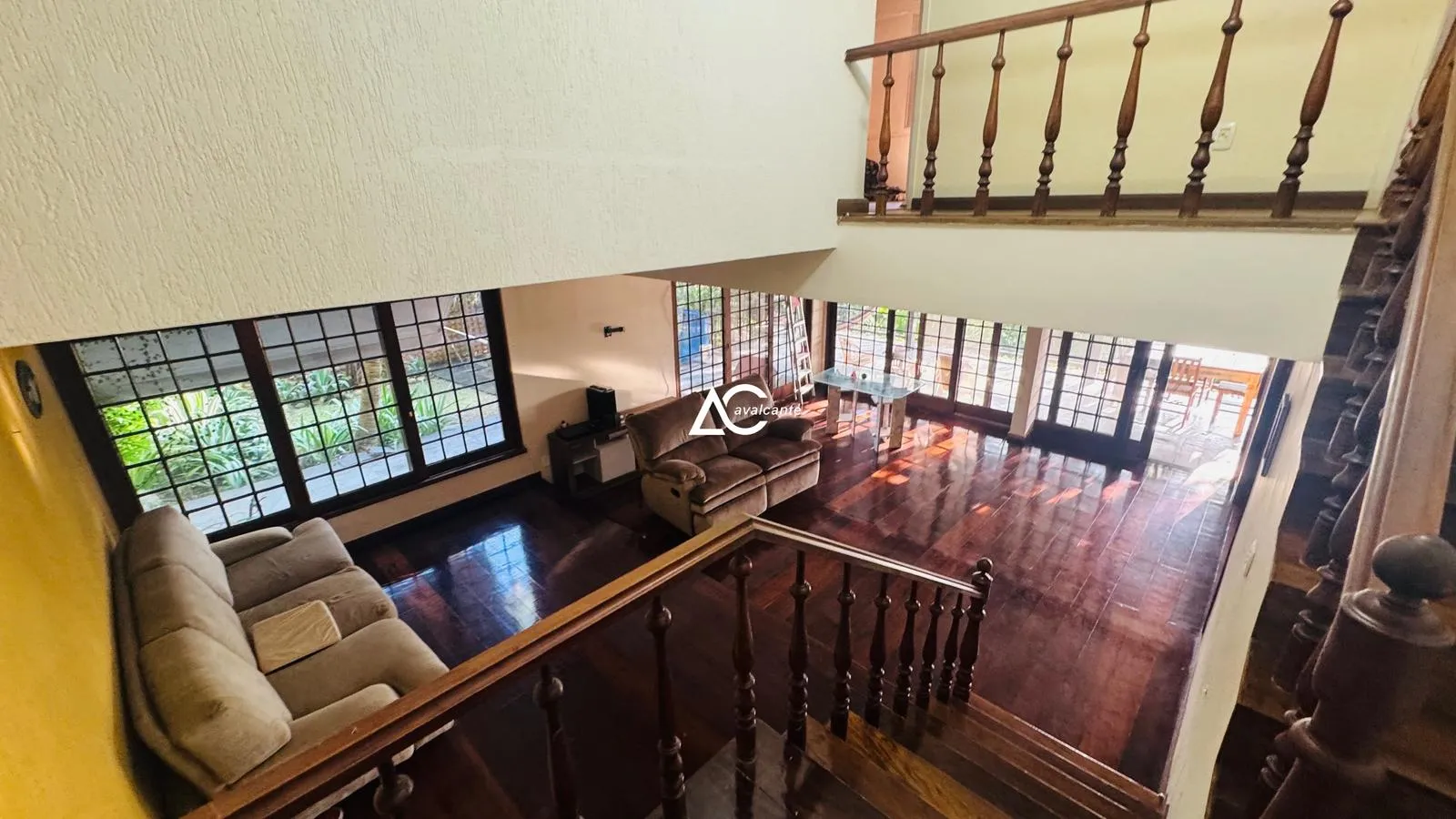 Furnished house with 4 bedrooms and private garden — photo 32
