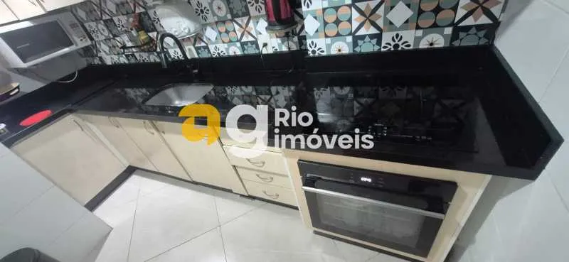 Glass-enclosed balcony in a 3-bedroom house, 119 m² — photo 17