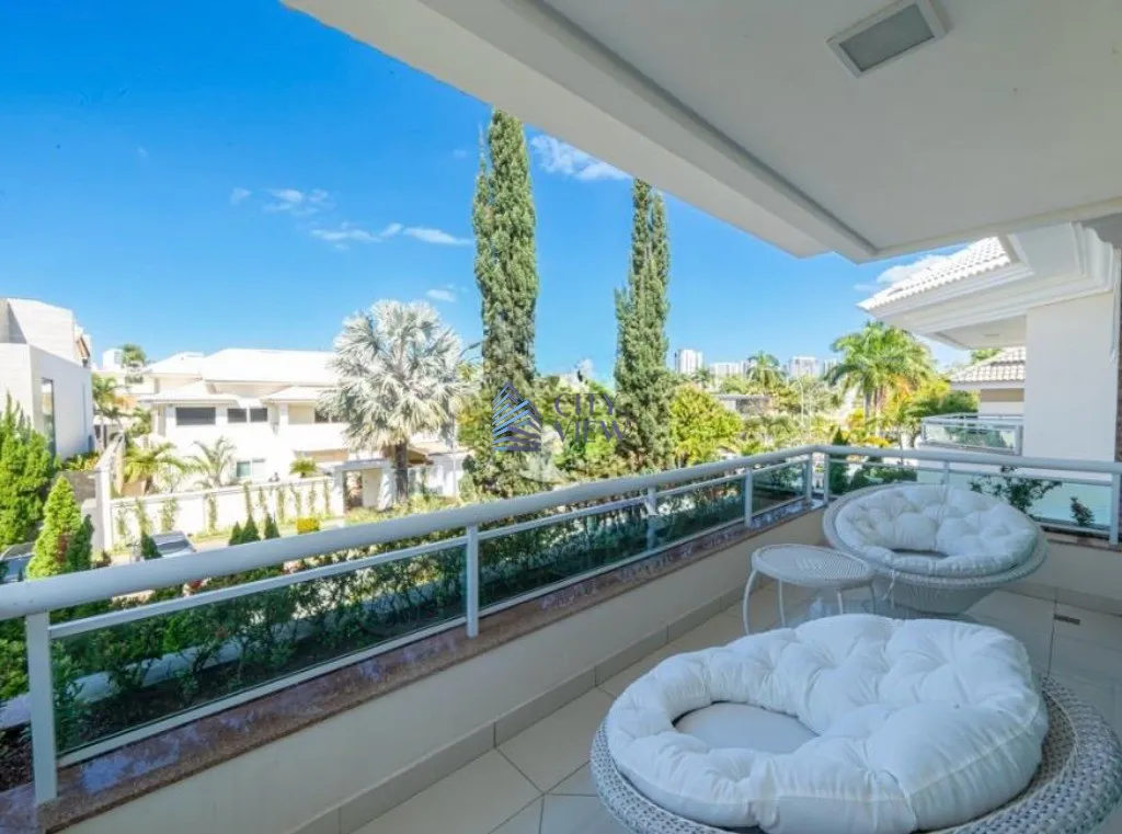 House with 5 bedrooms, 5 bathrooms and 5 parking, 1000 m² — photo 31